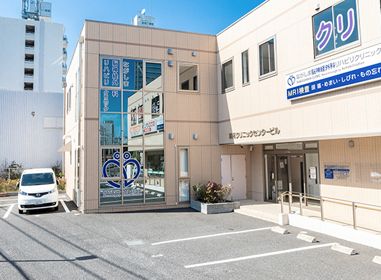 専門性の垣根を超えた「脳」の総合診療